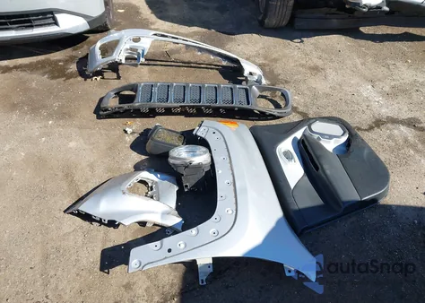 2020 Jeep Renegade Limited Fwd из США, поврежденный, VIN ZACNJAD19LPL47088